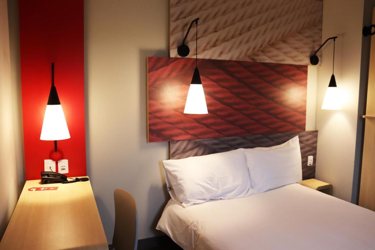 Ibis Guaxupe Hotell Eksteriør bilde